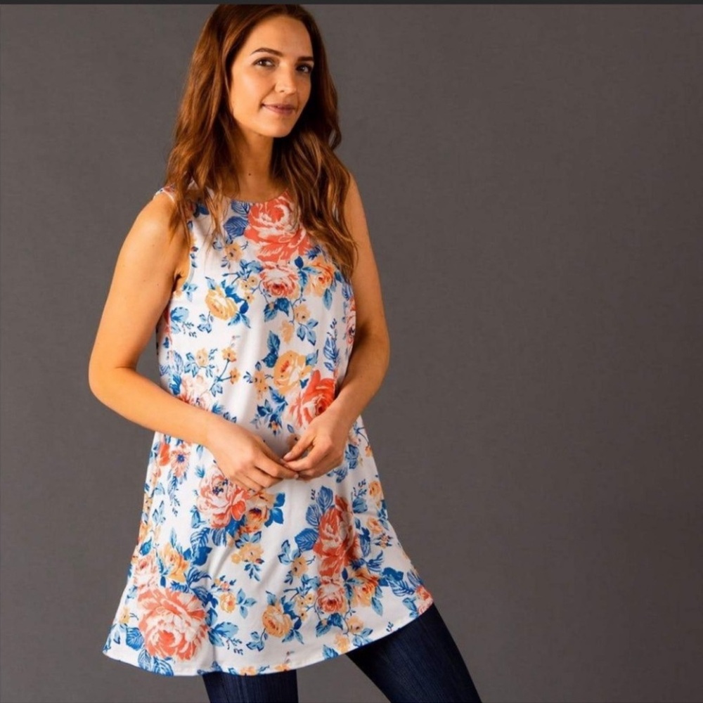 Agnes & Dora Swing Tunic Tank ~ Ivory / Blush Floral NWT